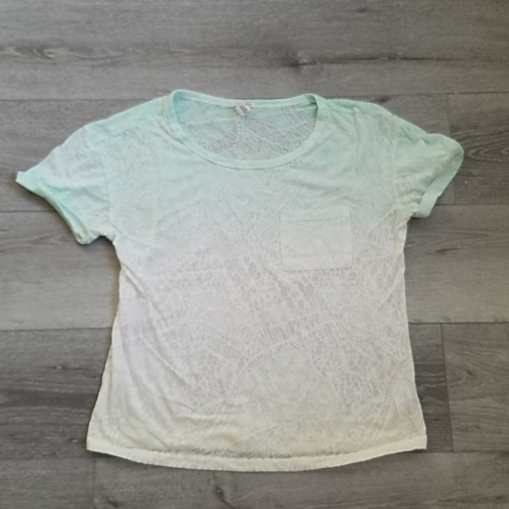 Forever21 Ombre green white shirt Large